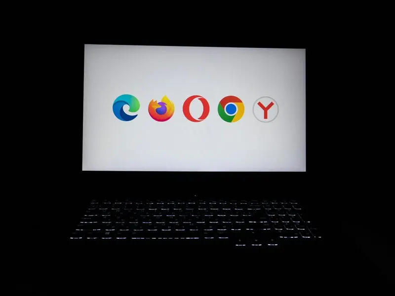 Favicon & domain